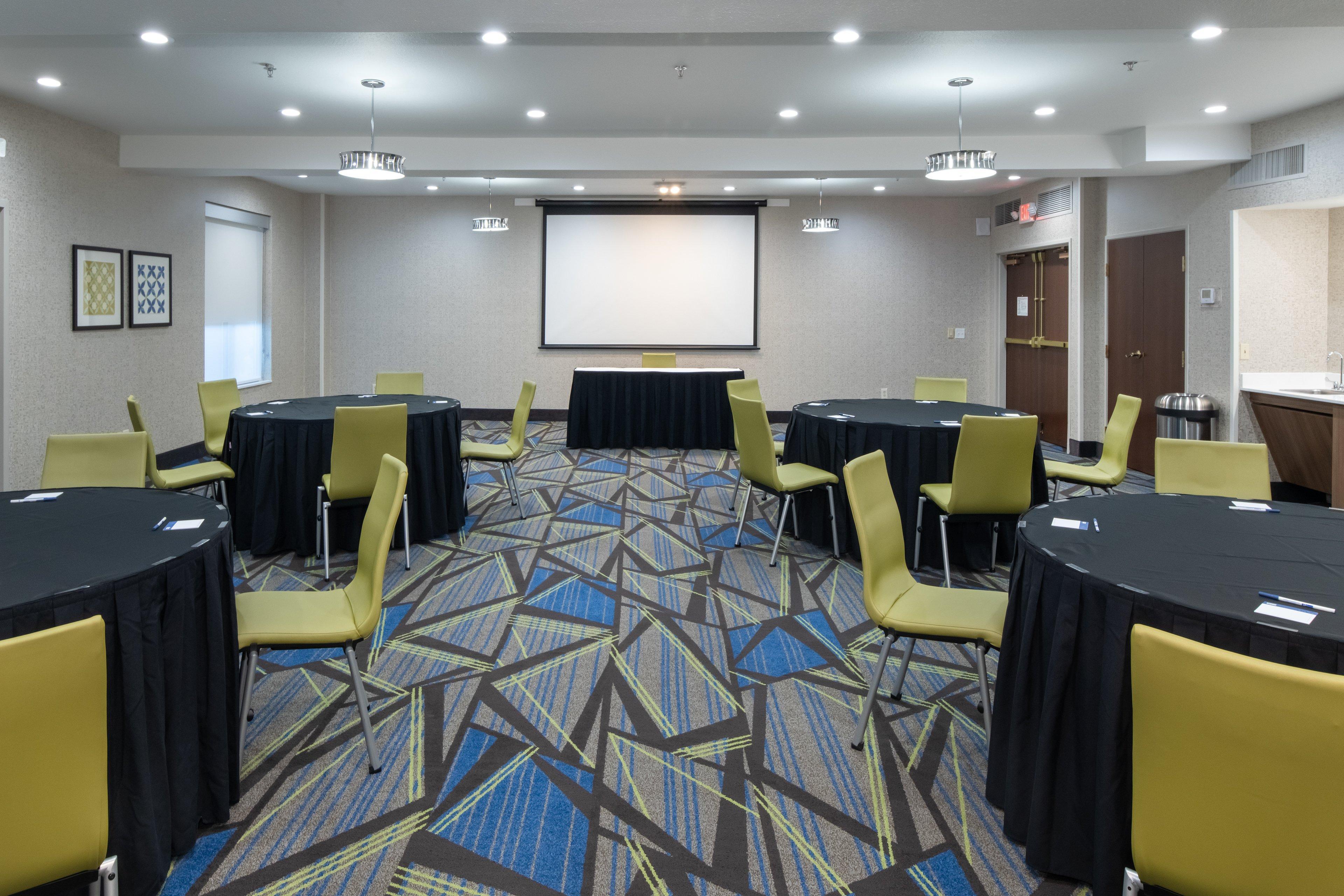Holiday Inn Express Arlington Interstate 20 Parks Mall By Ihg Екстериор снимка