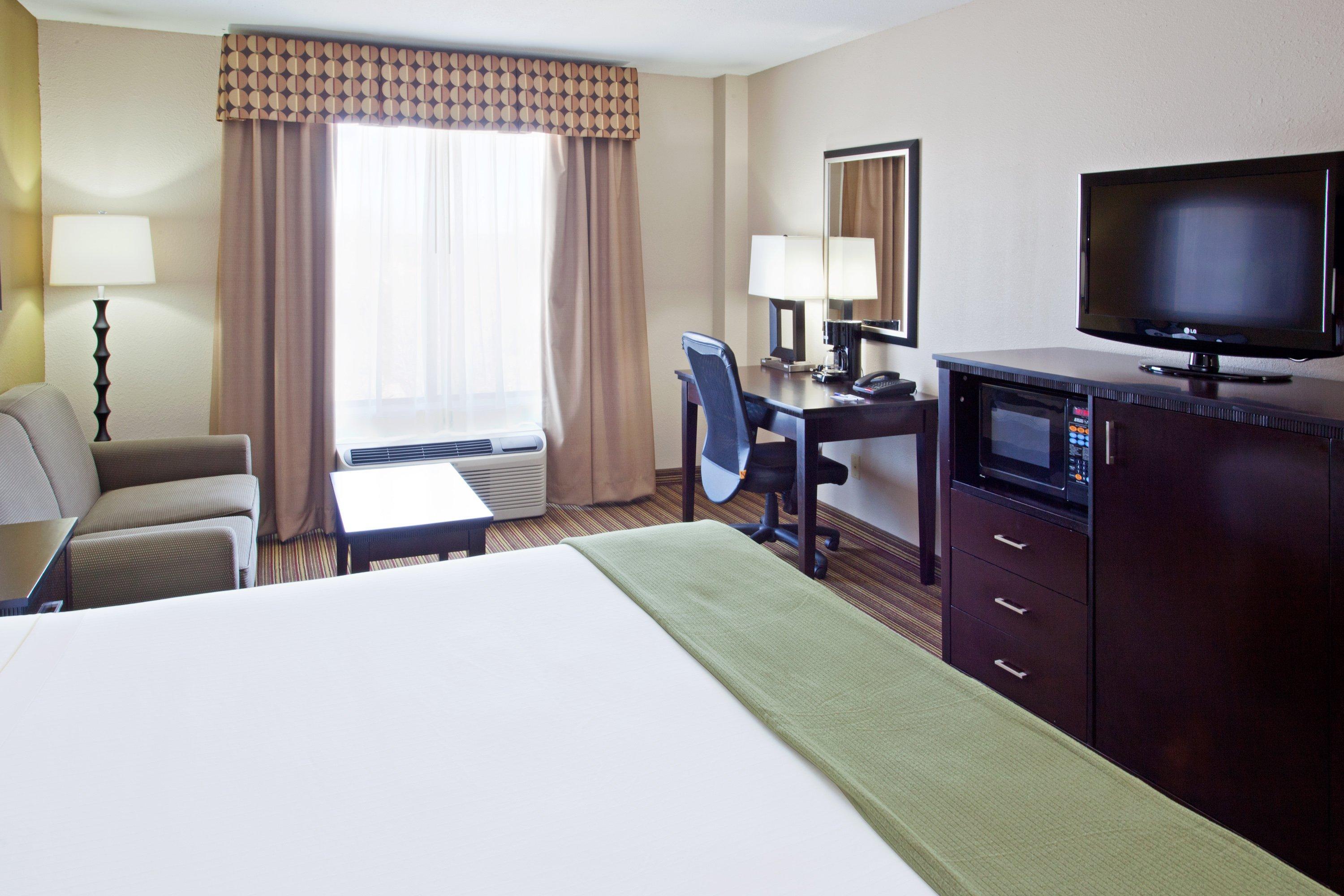 Holiday Inn Express Arlington Interstate 20 Parks Mall By Ihg Екстериор снимка